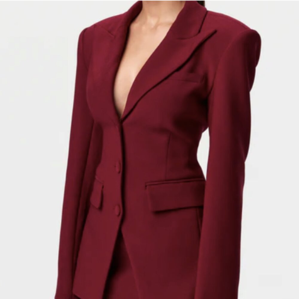 SUITING POWER SHOULDER BLAZER & SKIRT